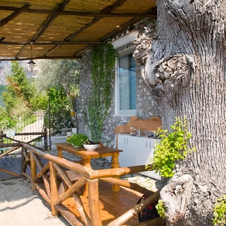 Fattoria La Tagliata Bed & Breakfast 3*